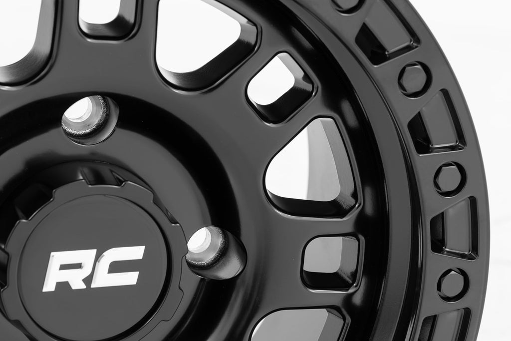 82 Series Wheel UTV Semi Gloss Black 15x7 Rough Country