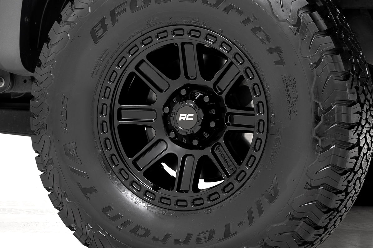 84 Series Wheel Gloss Black 18x8.5 Rough Country