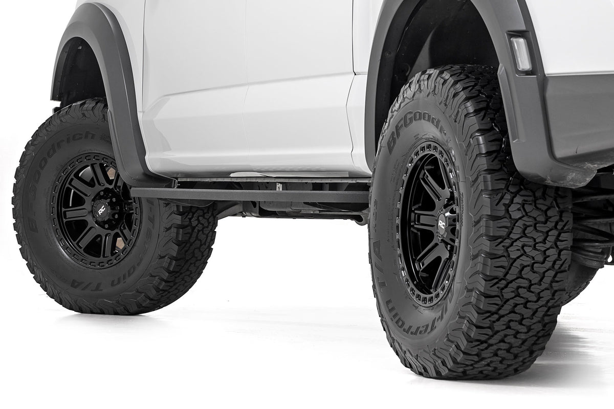 84 Series Wheel Gloss Black 18x8.5 Rough Country