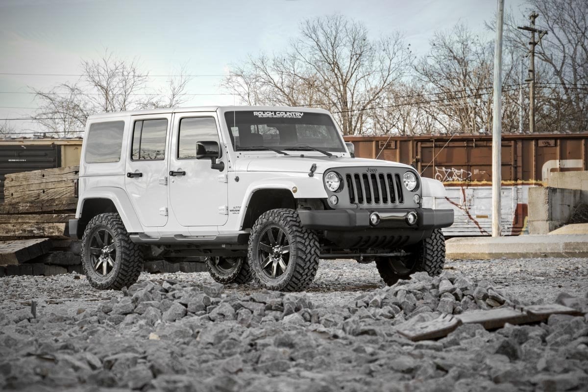 2.5 Inch Lift Kit Jeep Wrangler Unlimited 2WD/4WD (2007-2018) Rough Country