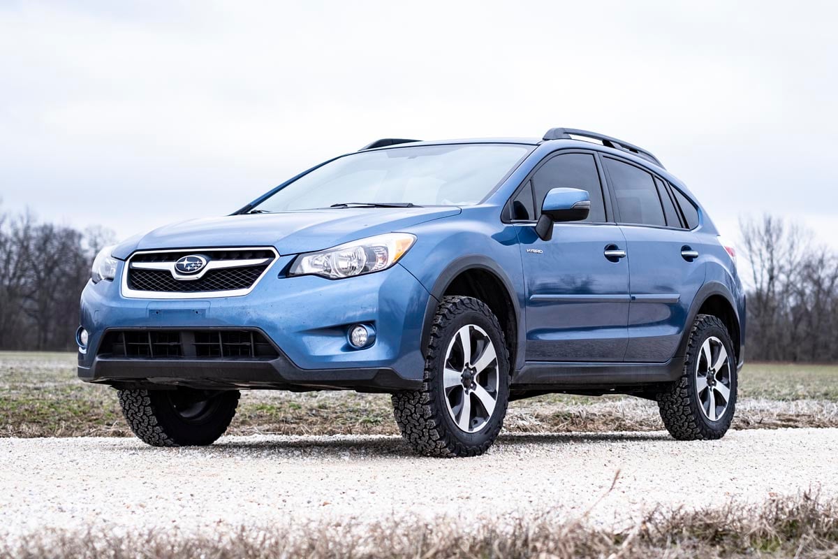 2 Inch Lift Kit Subaru Crosstrek (16-17)/XV Crosstrek (13-15) 4WD Rough Country