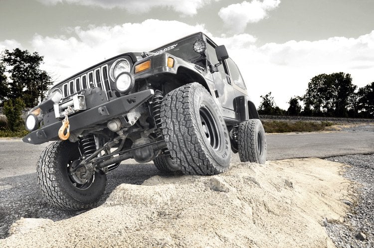 4 Inch Lift Kit Jeep Wrangler TJ (03-06)/Wrangler Unlimited (04-06) Rough Country
