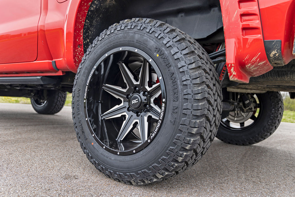 91 Series Milled One-Piece Gloss Black 22x12 6x5.5 -44mm Rough Country