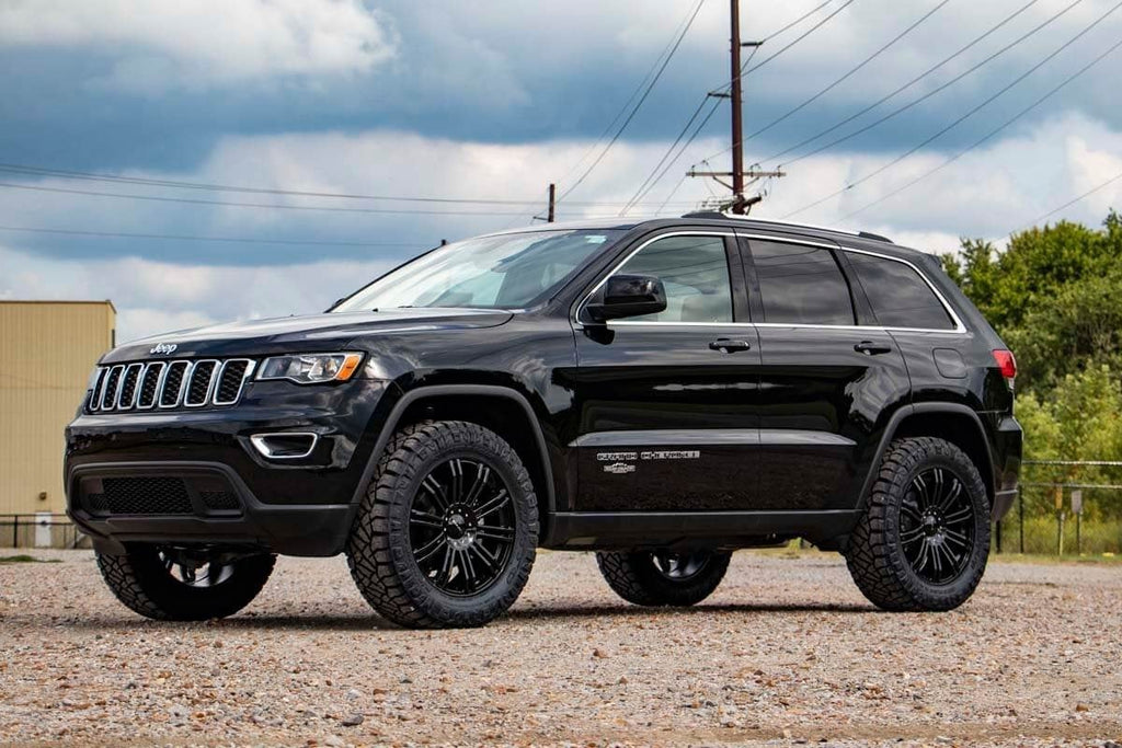 2.5 Inch Lift Kit N3 Struts Jeep Grand Cherokee 4WD (2016-2022) Rough Country