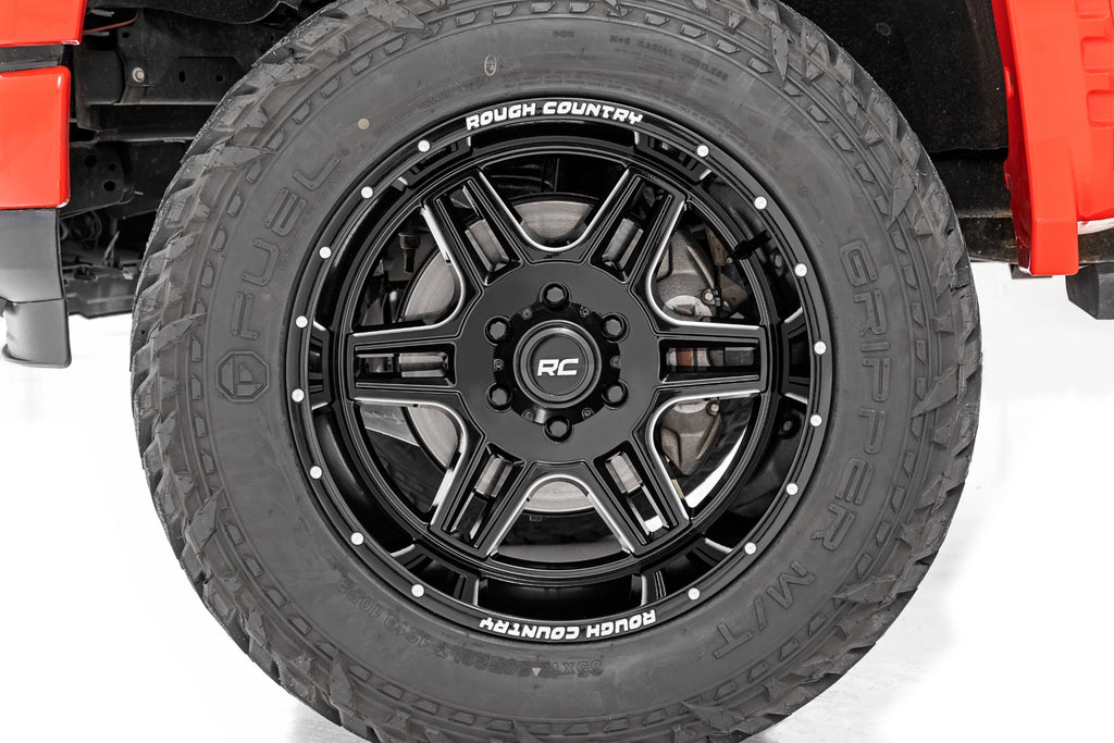 92 Series Wheel Machined One-Piece Gloss Black 18x9 Rough Country