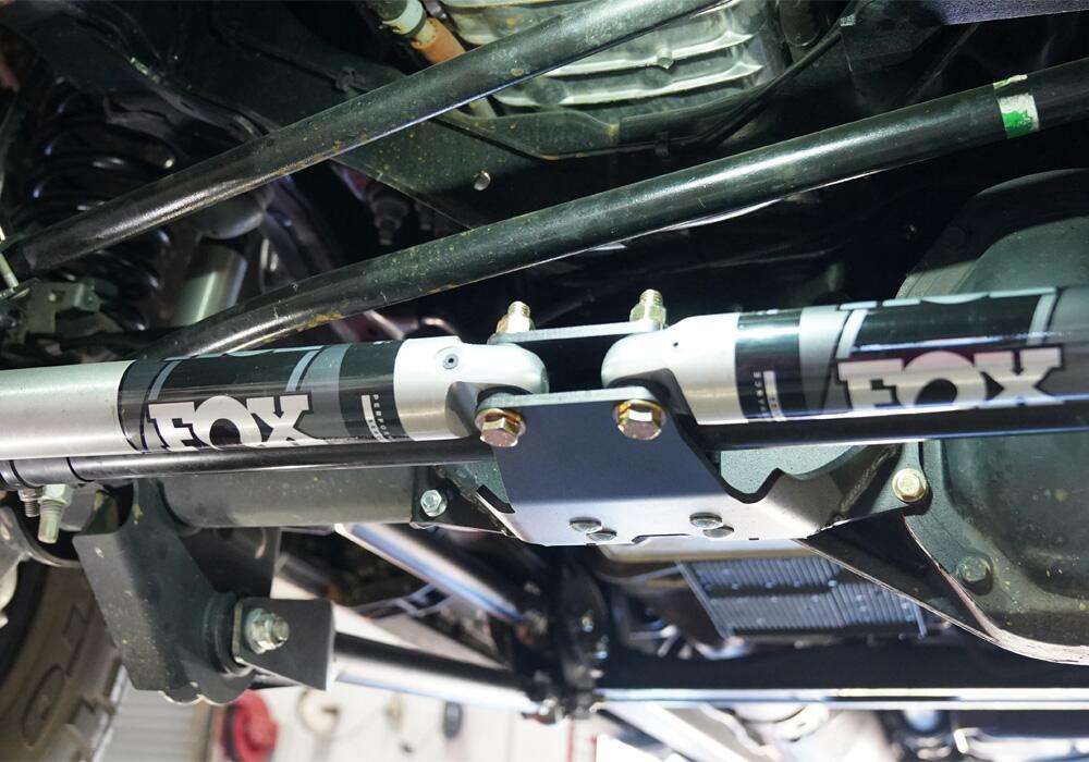 Dual Steering Stabilizer Kit with King 2.0 shocks 2023-2025 Ford F-250/350 No lift required Superlift