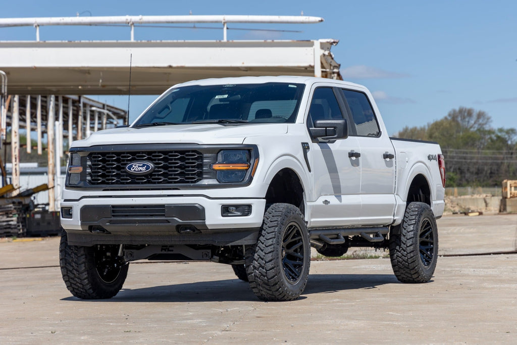 95 Series Wheel One-Piece Gloss Black 20x10 Rough Country