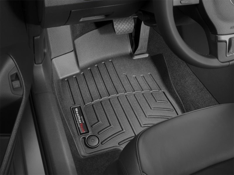 WeatherTech 12+ Volkswagen Passat Front FloorLiner - Black