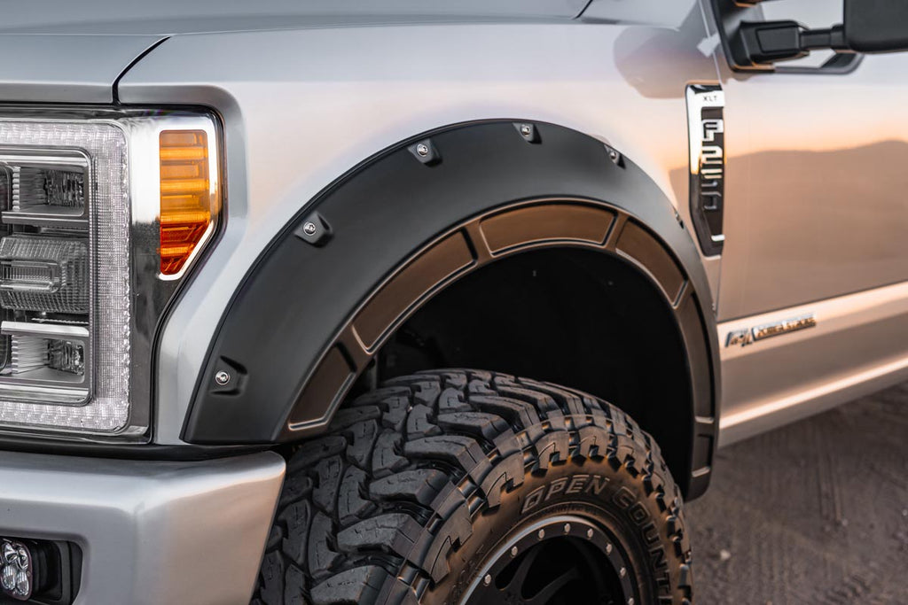Defender Pocket Fender Flares Ingot Silver Metallic Ford Super Duty (17-22) Rough Country