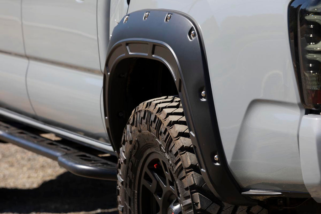 Fender Flares Defender Toyota Tacoma 2WD/4WD (2016-2023) Rough Country