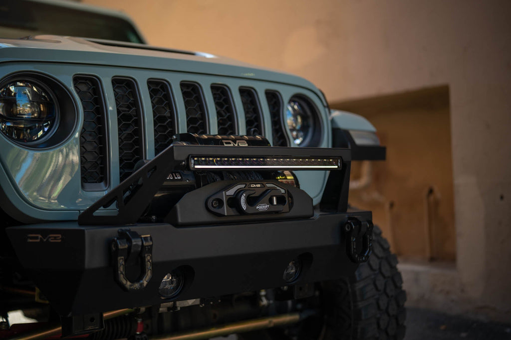 20 Inch Halo Elite Single Row Light Bar with Accent Light DV8 Offroad