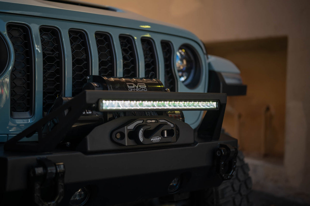 20 Inch Halo Elite Single Row Light Bar with Accent Light DV8 Offroad