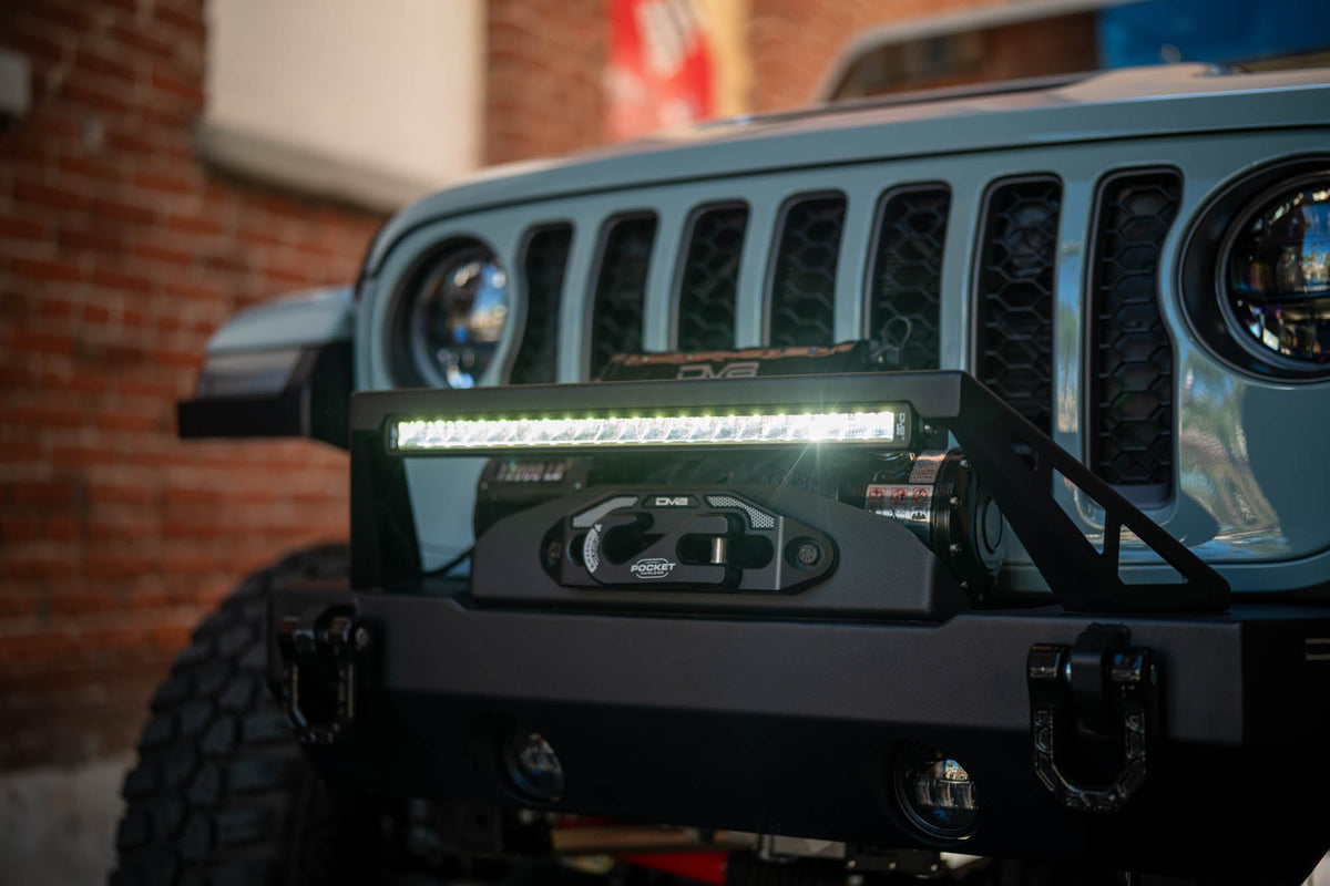 20 Inch Halo Elite Single Row Light Bar with Accent Light DV8 Offroad