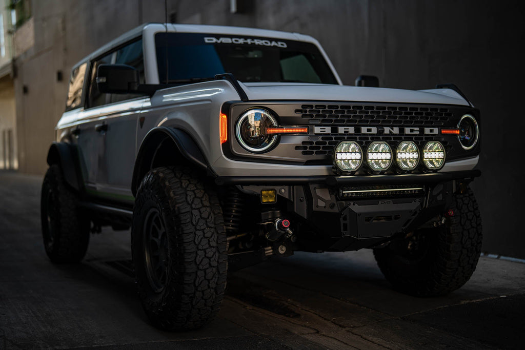 7 Inch Halo Elite Round Light w/ Accent Halo DV8 Offroad