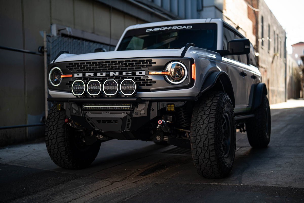 7 Inch Halo Elite Round Light w/ Accent Halo DV8 Offroad