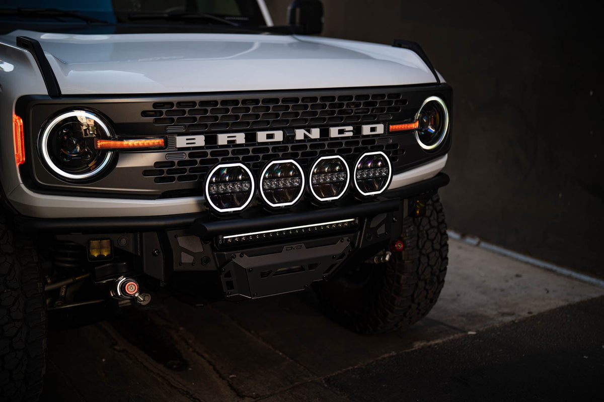 7 Inch Halo Elite Round Light w/ Accent Halo DV8 Offroad