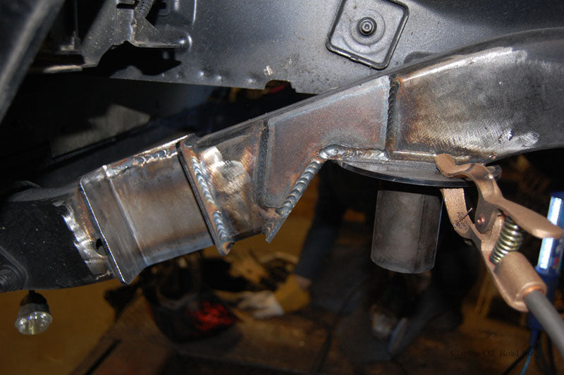 TJ/LJ Rear Upper Spring Post W/Spring Retainer Clayton Offroad