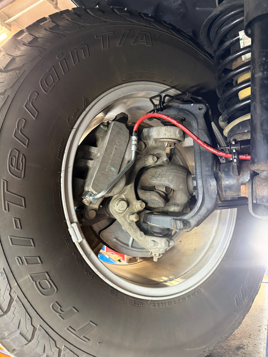 Jeep Front Brake Lines 40" (2018+, JL)