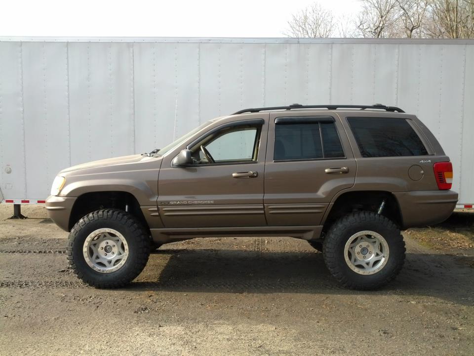 WJ Coil Springs Clayton Offroad