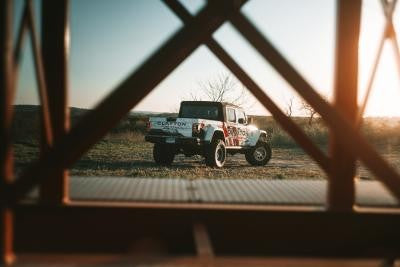 Jeep Gladiator Diesel  2.5 Inch Overland Plus Lift Kit 2020+ JT Clayton Off Road