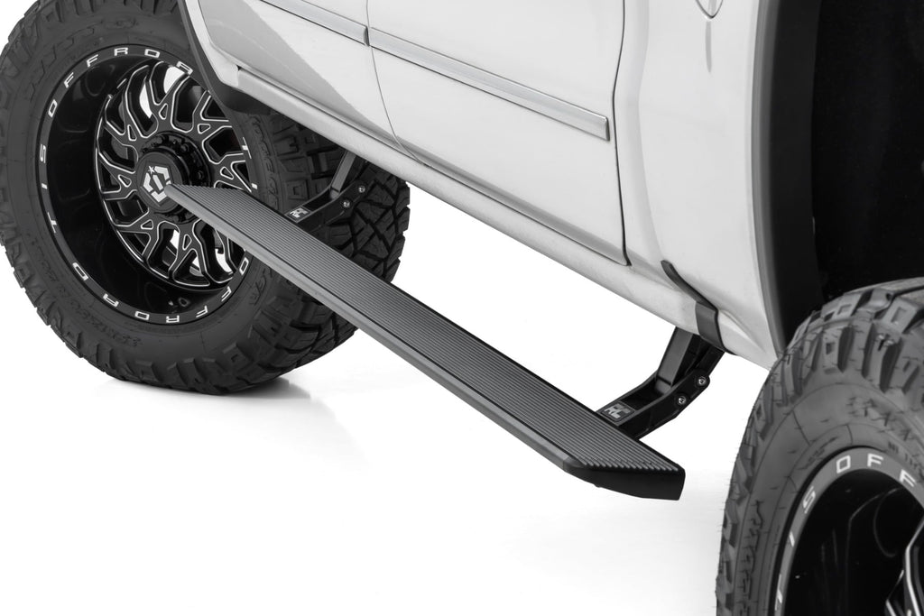 Power Running Boards HT-Series Crew Cab Silverado/Sierra 1500/2500HD/3500HD 2WD/4WD Rough Country
