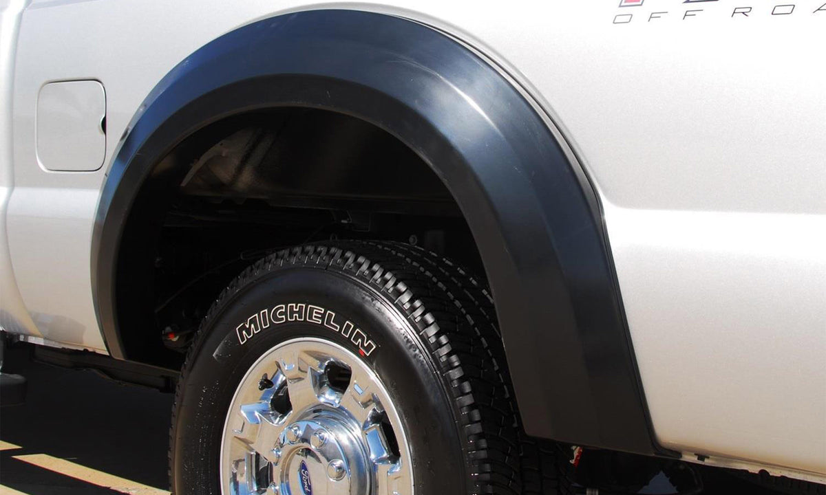 Extra Wide Style Fender Flare Set Rear, Smooth, 2-Piece Set 2011-2016 Ford F-250 Super Duty/F-350 Super Duty Fleetside Lund