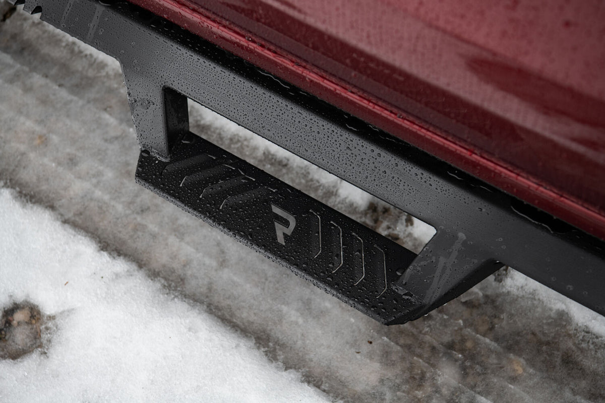 EpYx Step System Cab Length (2 Steps per Side) 2007-2018 Chevy Silverado/GMC Sierra 1500/2007-2019 2500 HD/3500 HD Crew Cab Gas Engine Textured Black NFab