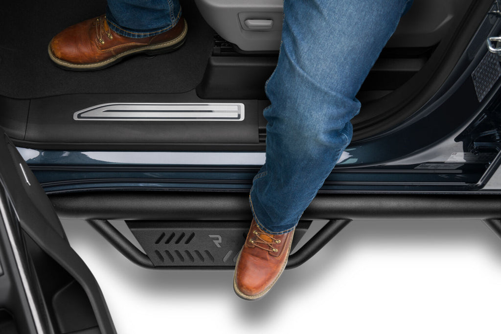 Podium Step LG Cab Length (2 Steps per Side) 3 Inch Main Tube Diameter 2019 (New Body Style)-2025 Chevy Silverado/GMC Sierra 1500/2020-2025 2500 HD/3500 HD Double Cab Textured Black NFab