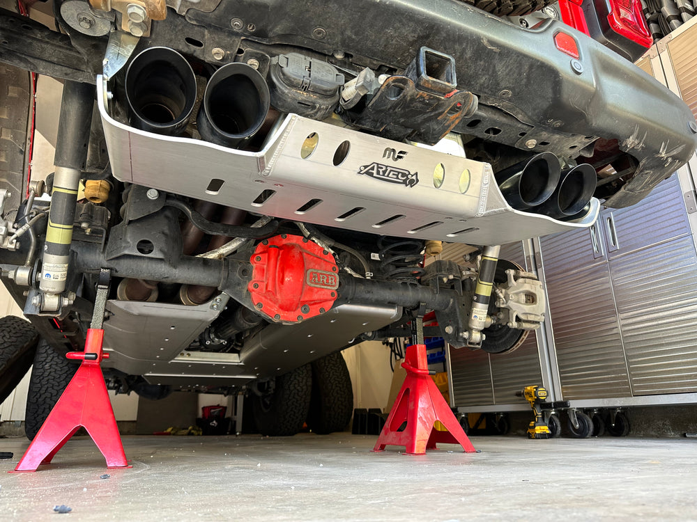 JLU Magnaflow Muffler and Tip Skid - 4 Door 392 Hemi Aluminum Artec Industries