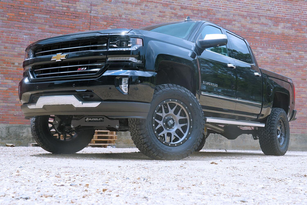 6.5 Inch Lift Kit 2007-2013 Chevy Silverado and GMC Sierra 1500 4WD with Shocks Superlift