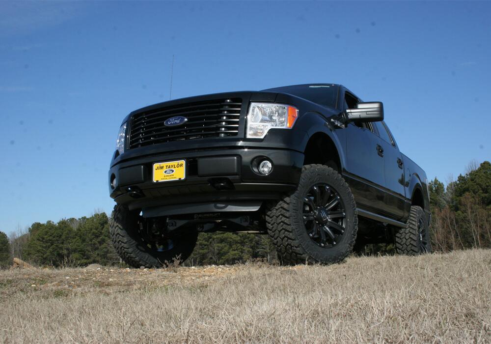 4.5 Inch Lift Kit 2009-2014 Ford F-150 4WD with Shocks Superlift