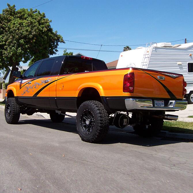 6 Inch Lift Kit 2007-2008 Dodge Ram 2500 and 3500 4WD 6.7L Cummins Diesel Engine with Shocks Superlift