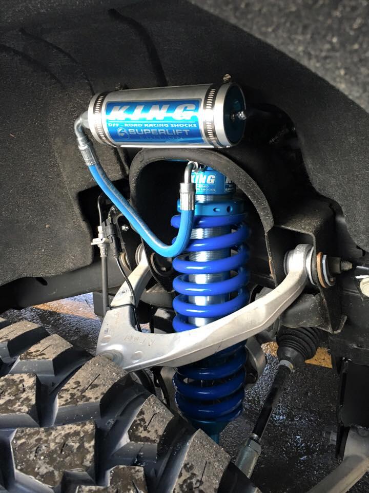 8 Inch Lift Kit 2014-2018 Silverado/Sierra 4WD with Aluminum or Stamp Steel Control Arms Superlift