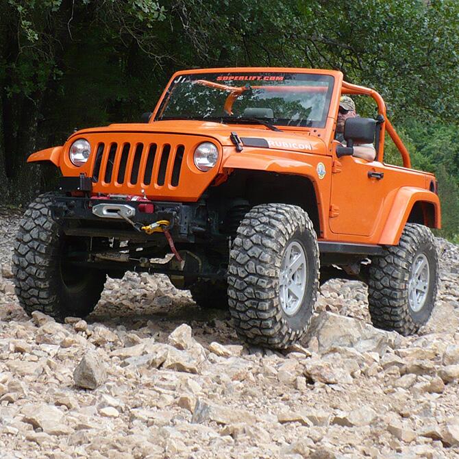 4 Inch Lift Kit 2007-2018 Jeep Wrangler JK 2 Door with Shocks Superlift