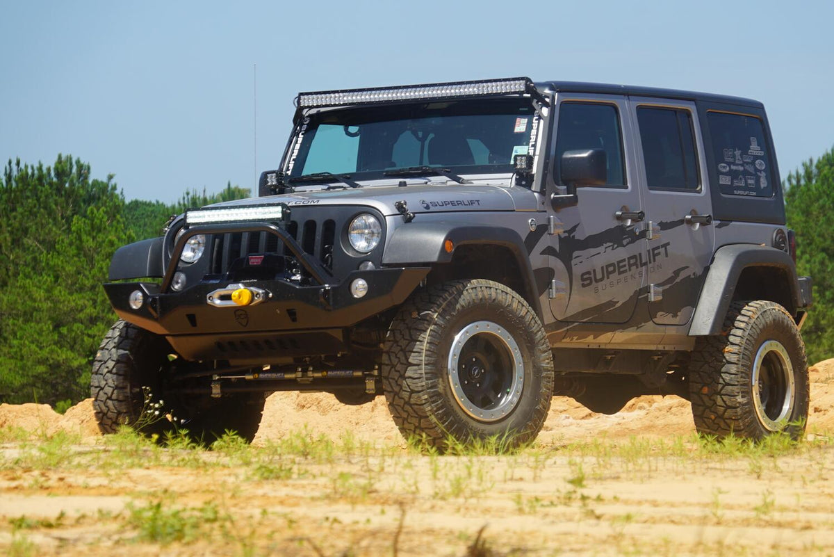 4 Inch Lift Kit 2007-2018 Jeep Wrangler JK Unlimited with Reflex Control Arms and Shocks Superlift