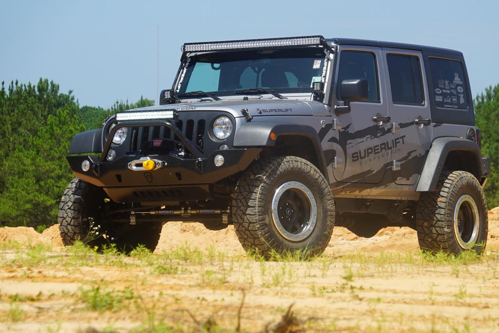 4 Inch Lift Kit 2007-2017 Jeep Wrangler JK Unlimited with Reflex Control Arms and Shocks Superlift