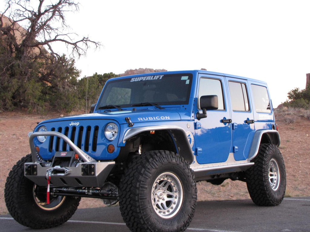 4 Inch Lift Kit 2007-2017 Jeep Wrangler JK Unlimited with Reflex Control Arms and Shocks Superlift