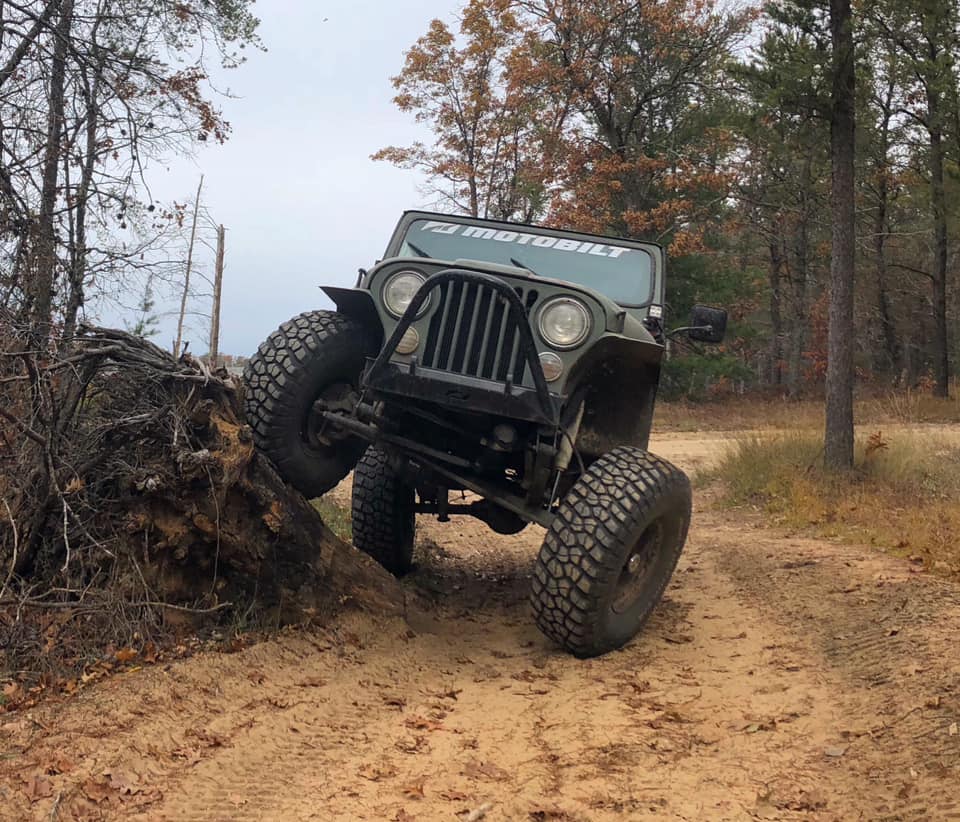 Jeep CJ Front Stubby Bumper Bare Steel Motobilt