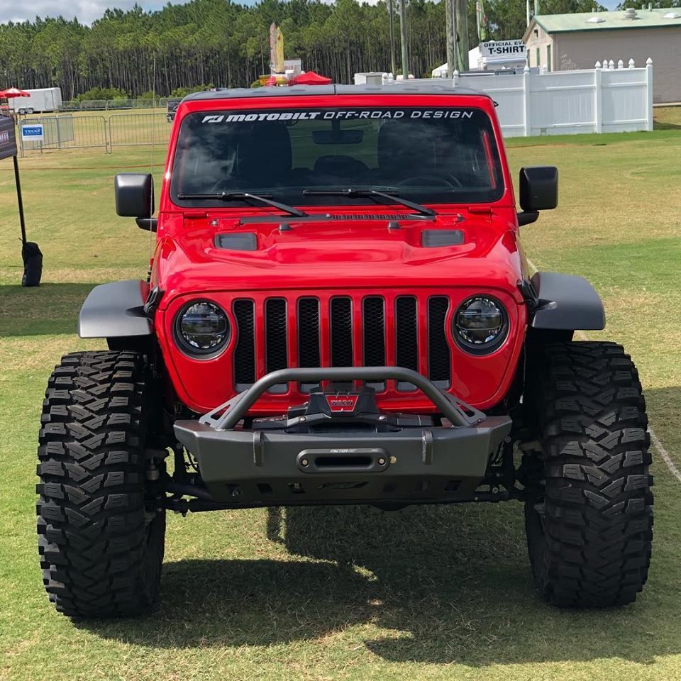 Jeep JL Front Bumper W/Bull Bar Crusher 2018 Wrangler JL Motobilt