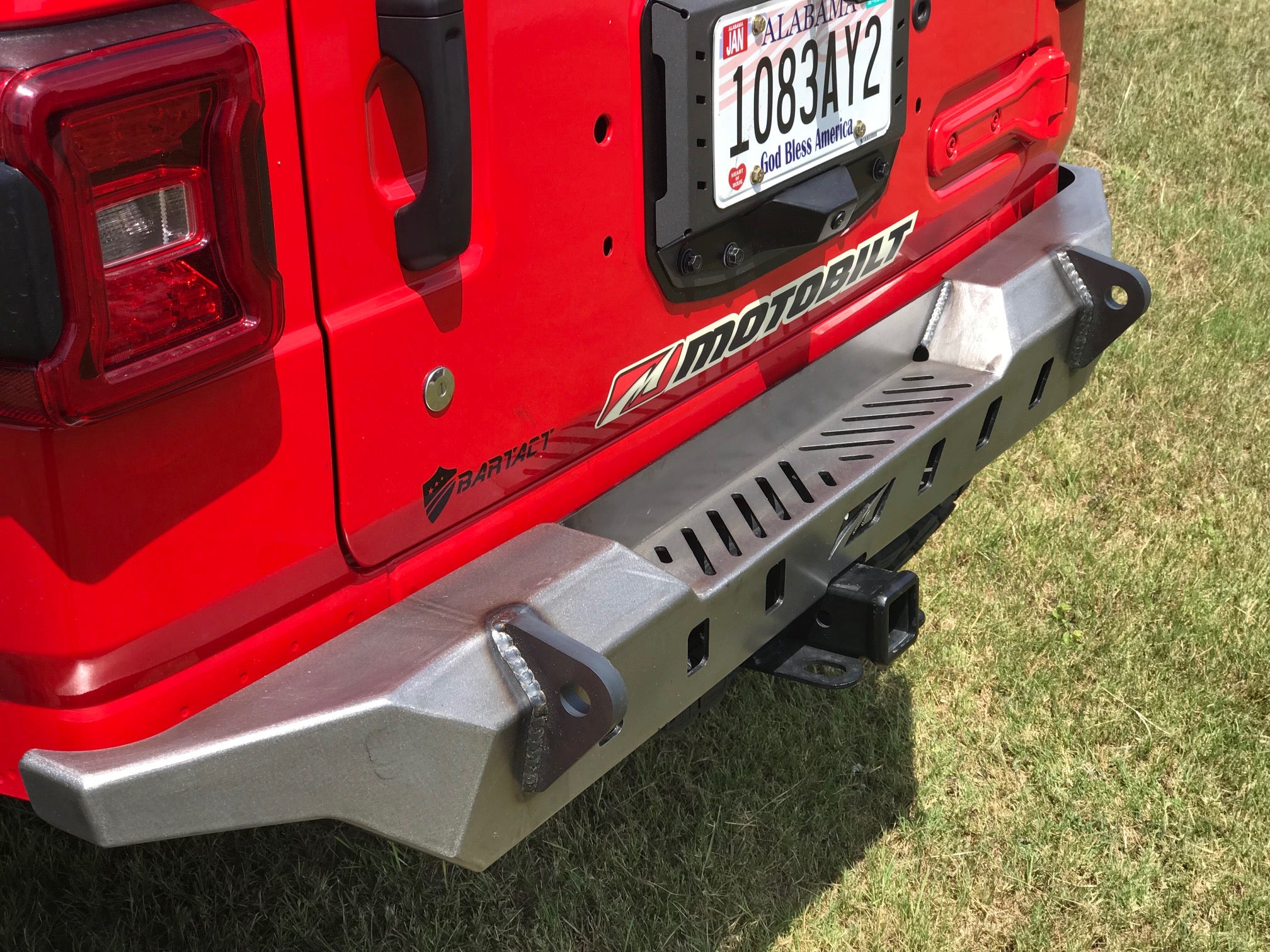 Jeep JL Rear Bumper Crusher With Spare Tire Cut Out 2018 Wrangler JL Motobilt