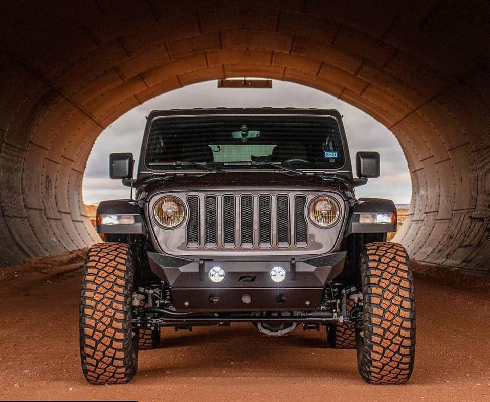 Jeep JL Front Bumper With Skid Plate 18+ Wrangler JL W/Fog Light Holes The Hammer Series Motobilt