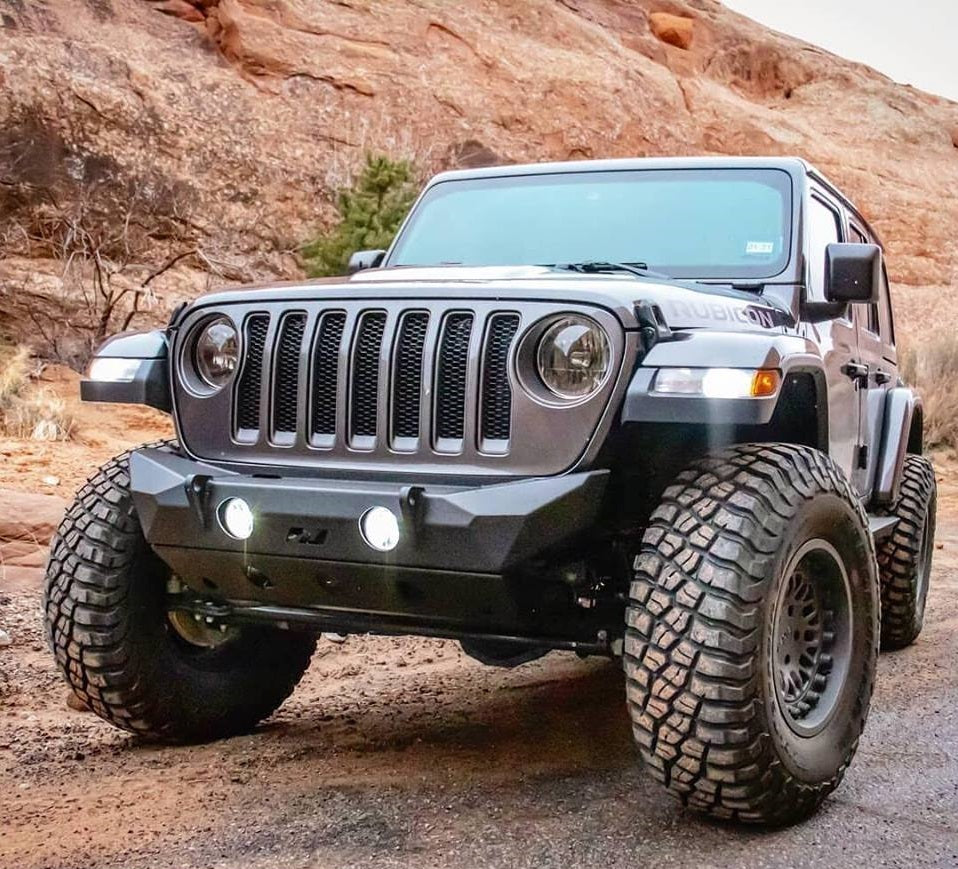 Jeep JL Front Bumper With Skid Plate 18+ Wrangler JL W/Fog Light Holes The Hammer Series Motobilt