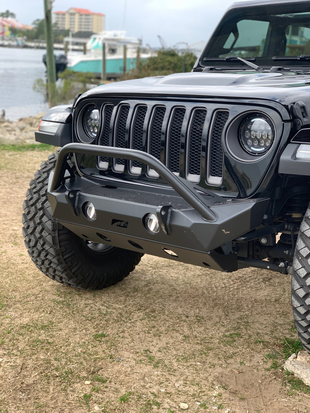 Jeep JL Front Bumper W/Stinger/Skid Plate 18+ Wrangler JL The Hammer Series Motobilt
