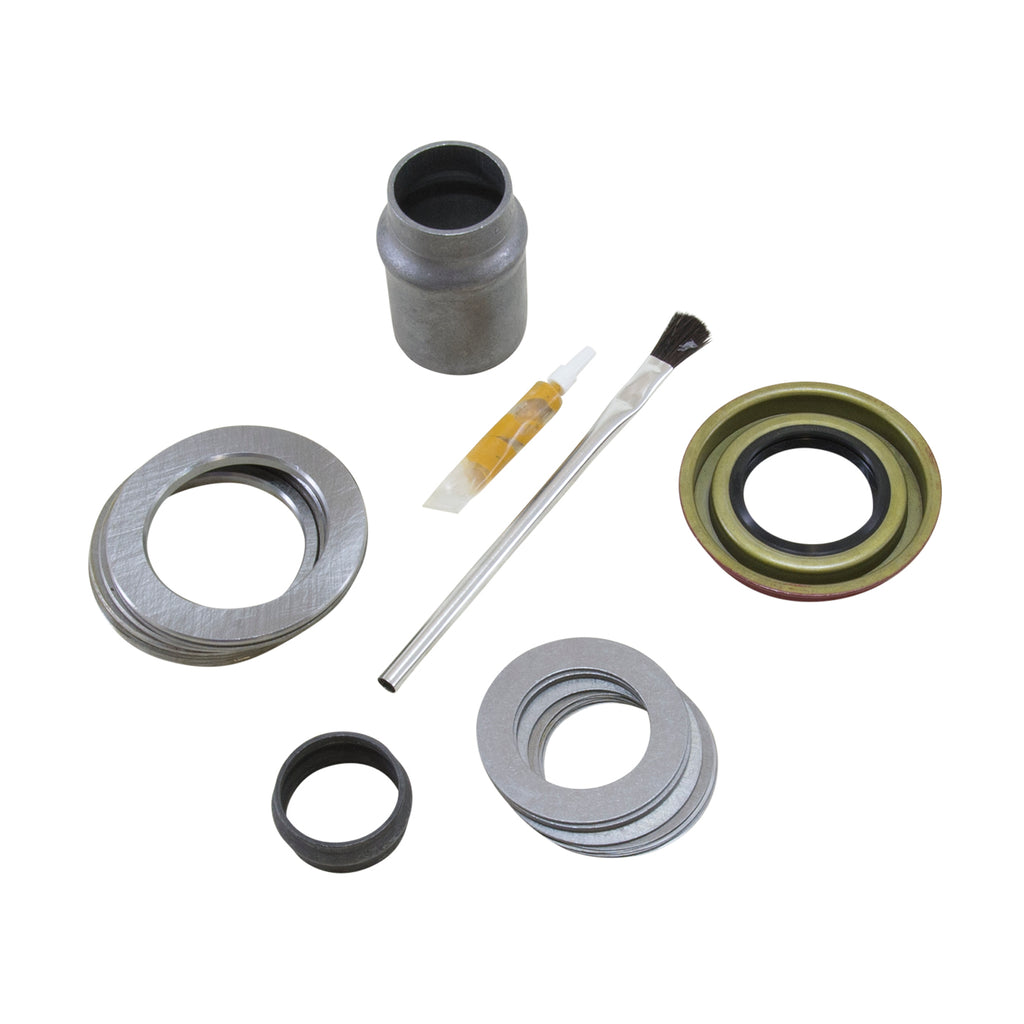 Minor Install Kit For GM 8.2 Inch Differential 8.2 Inch GM Minimum Installation Kit W/ Super Shims Yukon Gear
