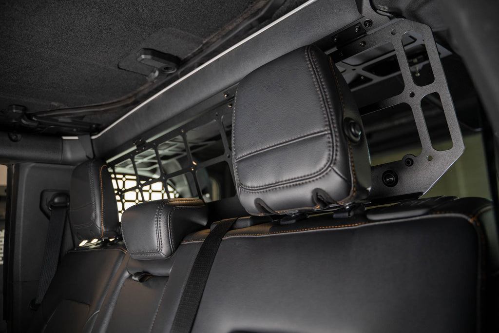 2021 2024 Ford Bronco Dog Barrier DV8 Offroad