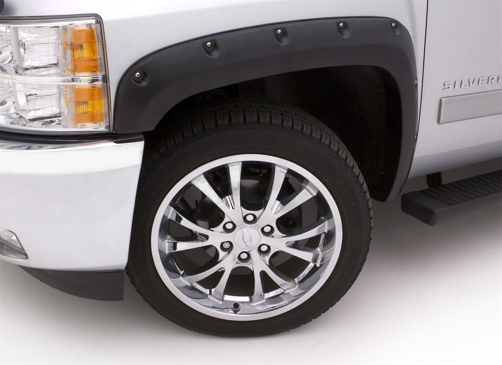 Rivet Style Fender Flare Set Front, Smooth, 2-Piece Set 2015-2019 Sierra 2500 HD/3500 HD Fleetside Lund