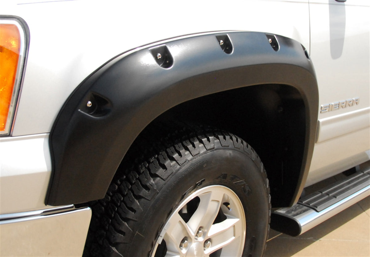 Rivet Style Fender Flare Set Front and Rear, Smooth, 4-Piece Set 2007-2013 Sierra 1500 Fleetside Lund