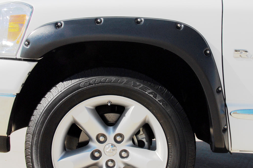 Rivet Style Fender Flare Set Front, Smooth, 2-Piece Set 2002-2009 Dodge Ram 1500/2500/3500 Fleetside Lund
