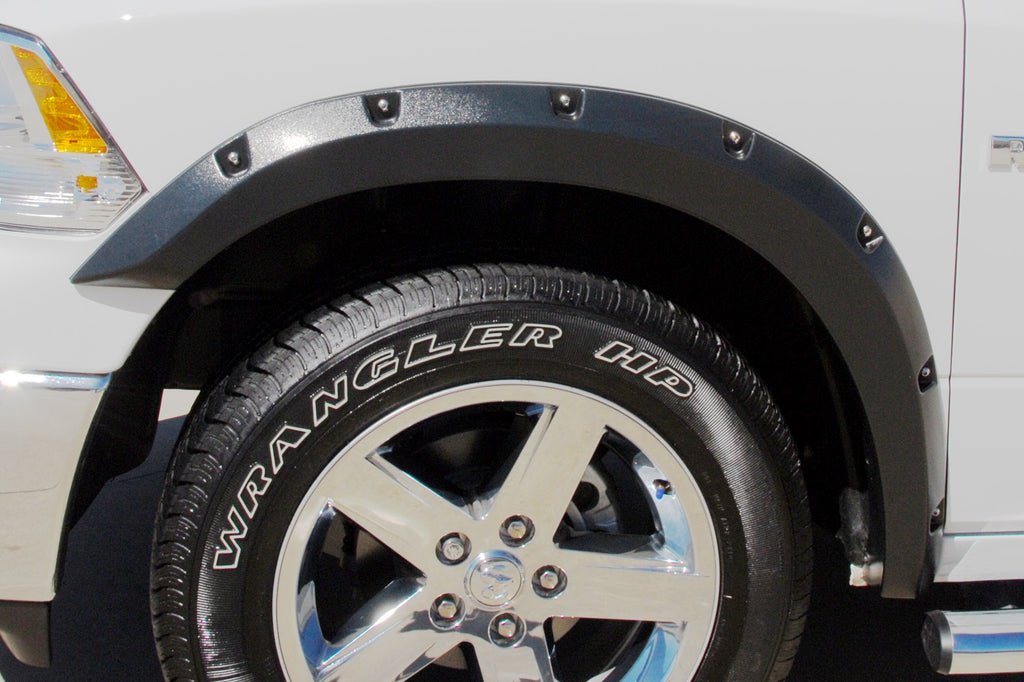 Rivet Style Fender Flare Set Front, Smooth, 2-Piece Set 2010-2018 Ram 2500/3500 Fleetside Lund