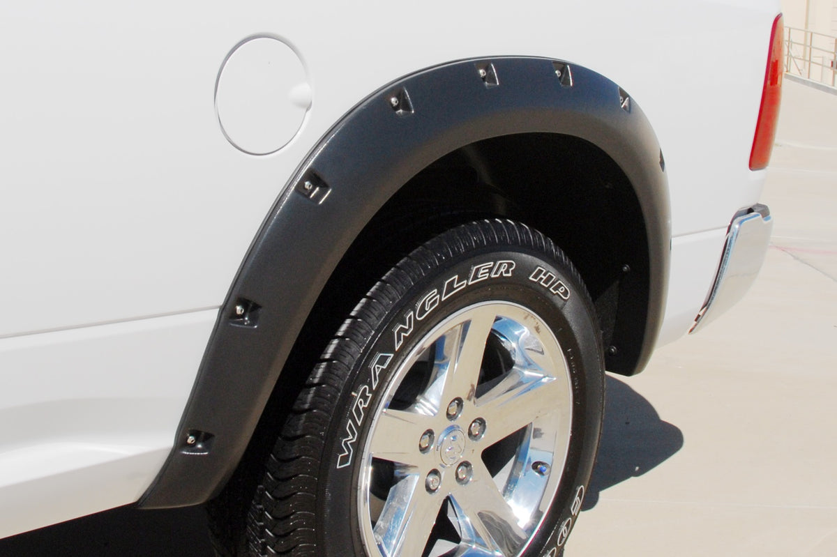Rivet Style Fender Flare Set Rear, Smooth, 2-Piece Set 2010-2024 Ram 2500/3500 Fleetside Lund